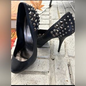 Very WORN USED Plate-form Stiletto Studded Spike heels, Black Silver Spikes -Sz8